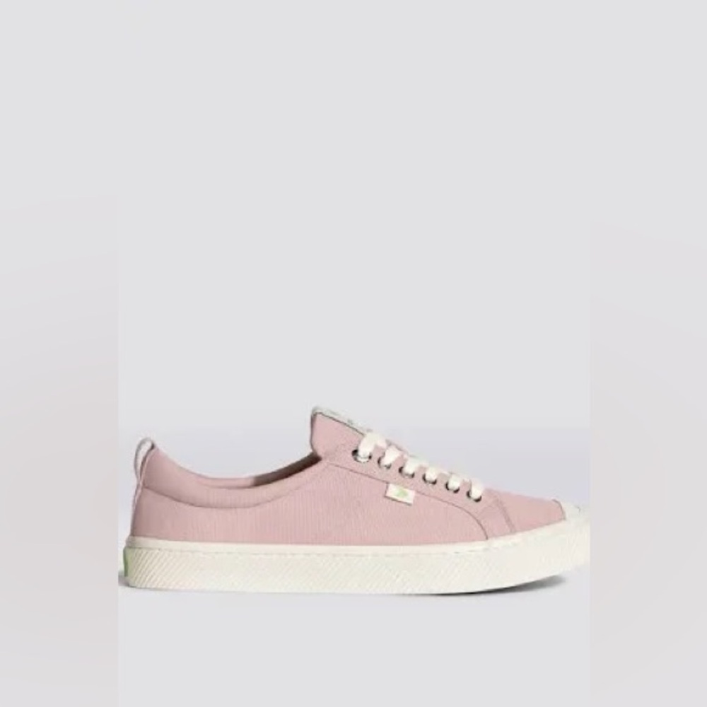 Cariuma OCA rose canvas sneakers size‎ 11 women’s